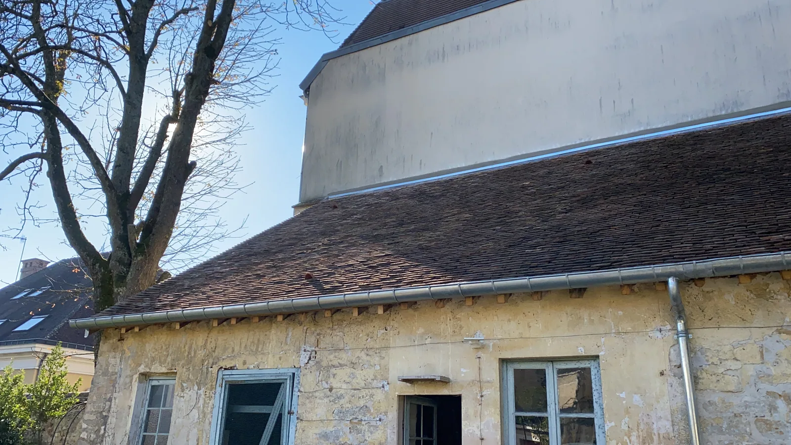 Tuiles plates — chantier VionCouverture